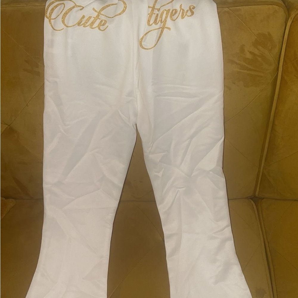 SHEIN White Sweatpants with Gold Script